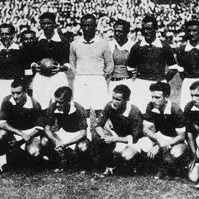 1935
